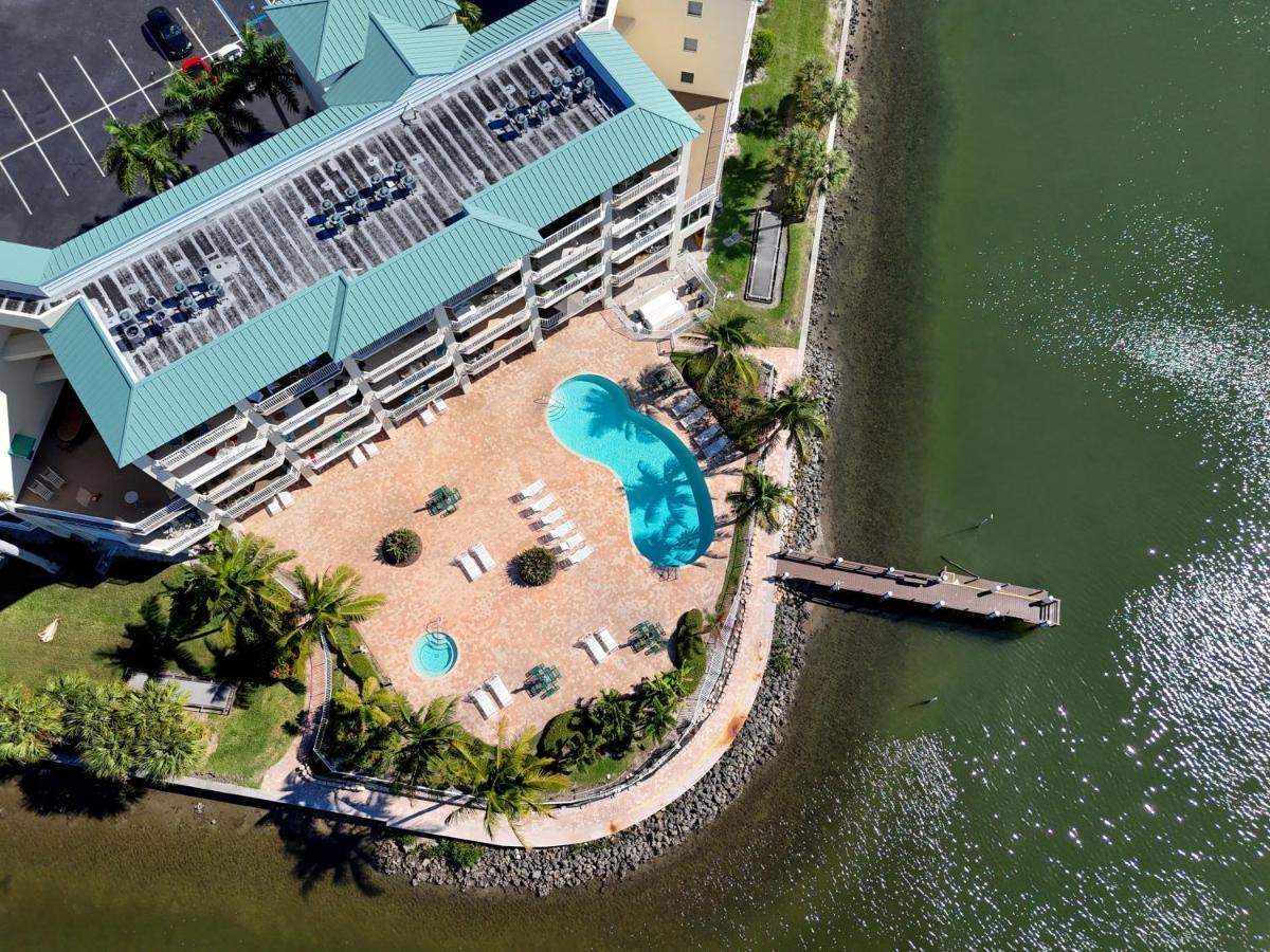 Elegant Waterfront Place For Two/Boca Ciega Resort Сент-Пітерсбург Екстер'єр фото