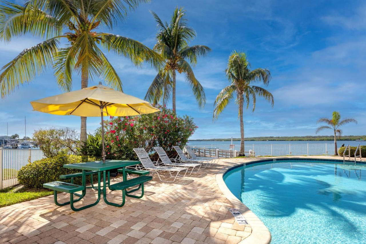 Elegant Waterfront Place For Two/Boca Ciega Resort Сент-Пітерсбург Екстер'єр фото