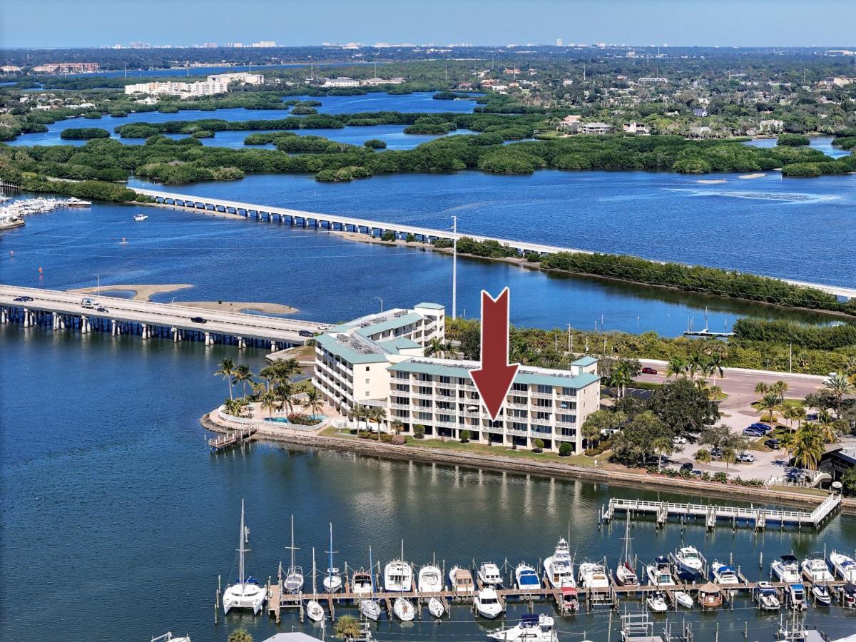 Elegant Waterfront Place For Two/Boca Ciega Resort Сент-Пітерсбург Екстер'єр фото